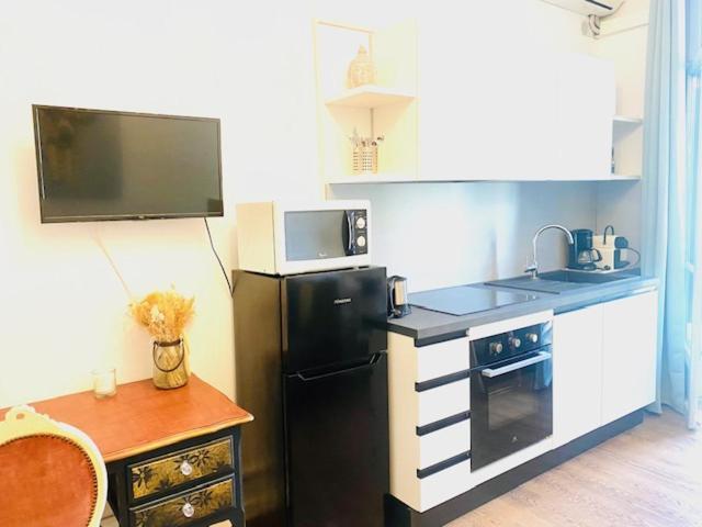Les Fleurs Astoria Apartman Menton Kültér fotó